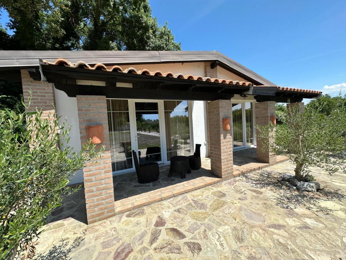 Ara E Vjeter Resort Velipojë Dış mekan fotoğraf